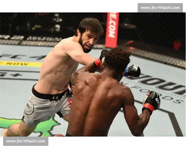 科斯塔鏖战阿迪萨亚巅峰对决再掀中量级荣耀之争